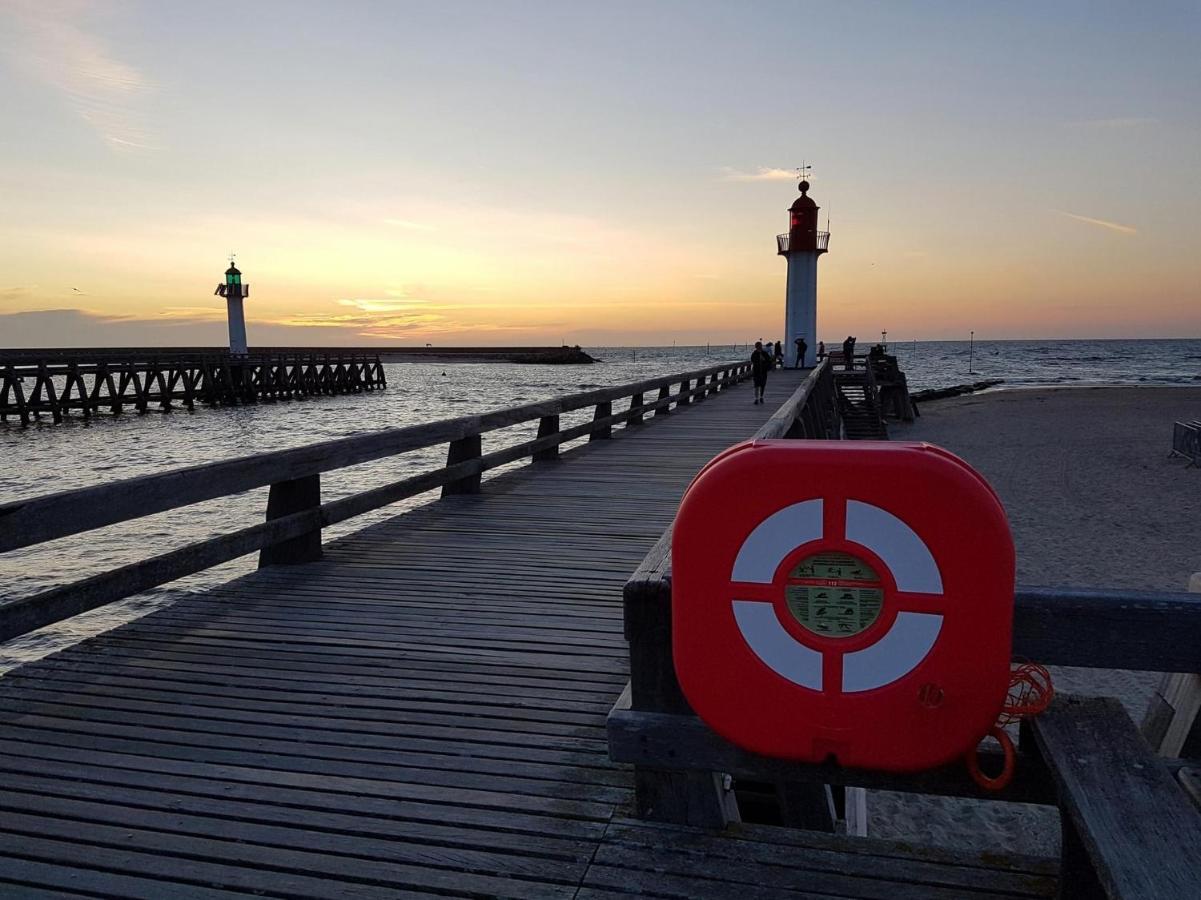Les Parasols De Trouville Διαμέρισμα Εξωτερικό φωτογραφία