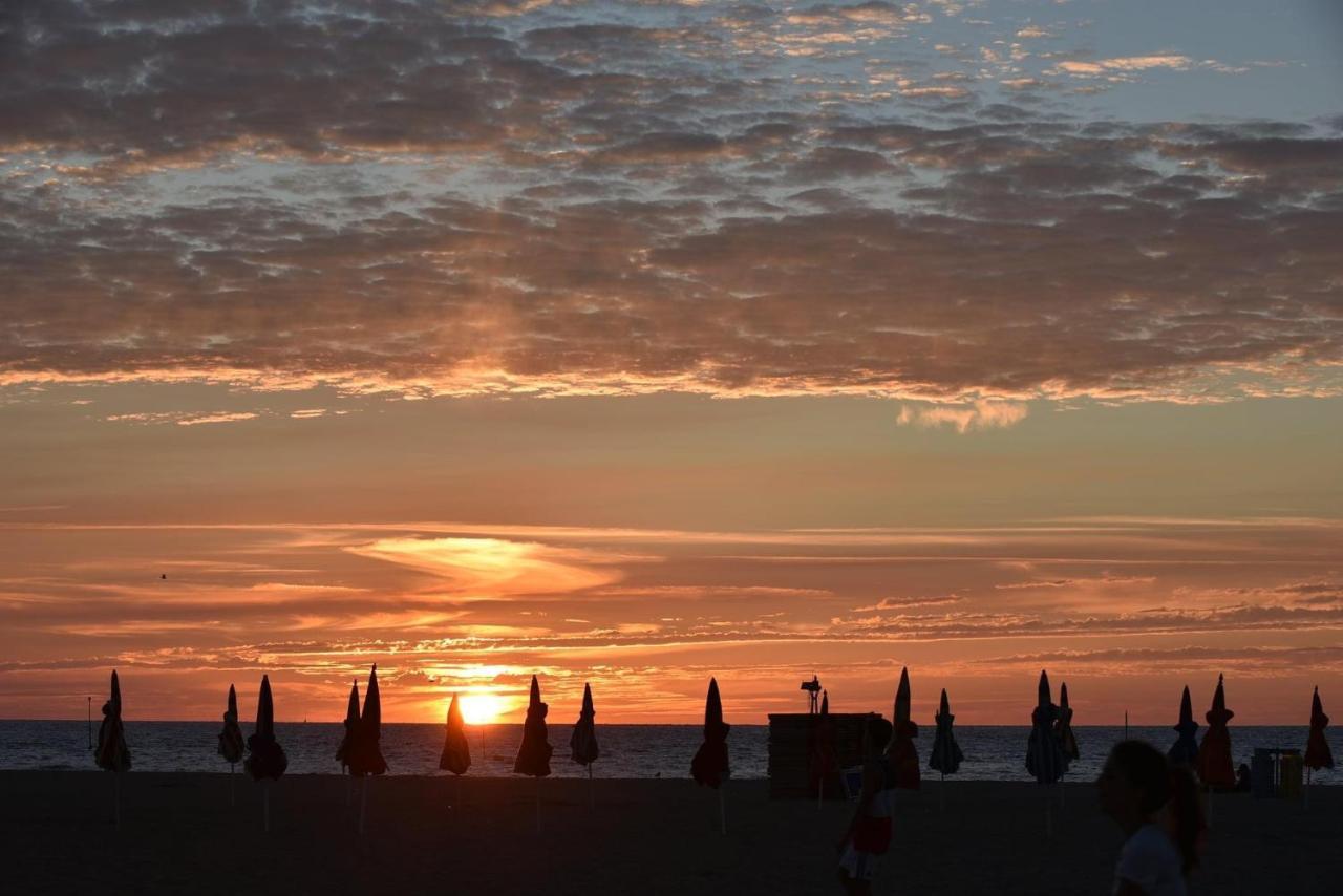 Les Parasols De Trouville Διαμέρισμα Εξωτερικό φωτογραφία
